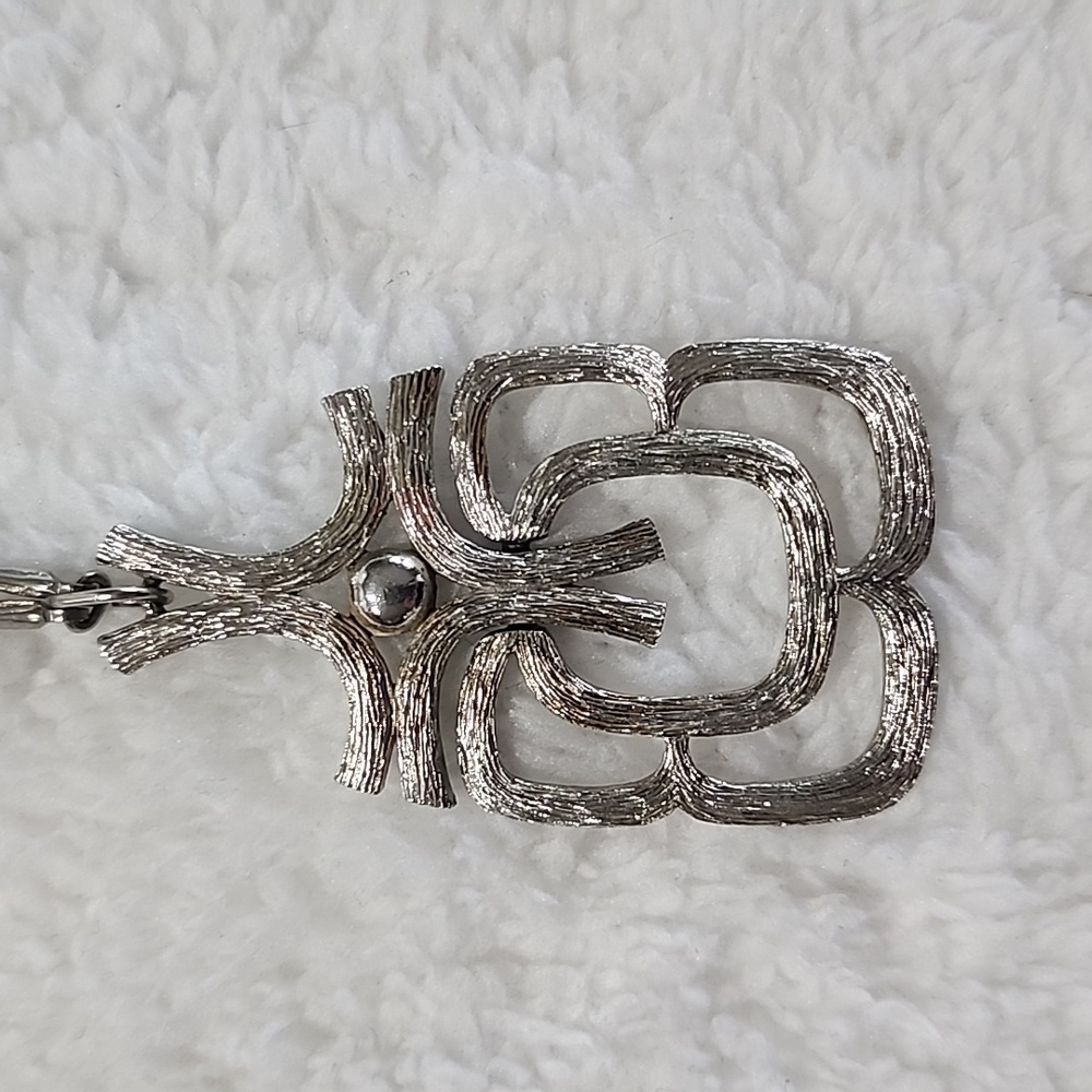 Vintage AVON Mayan Pendant Necklace New In Original Box 1974 - Picture 3 of 8